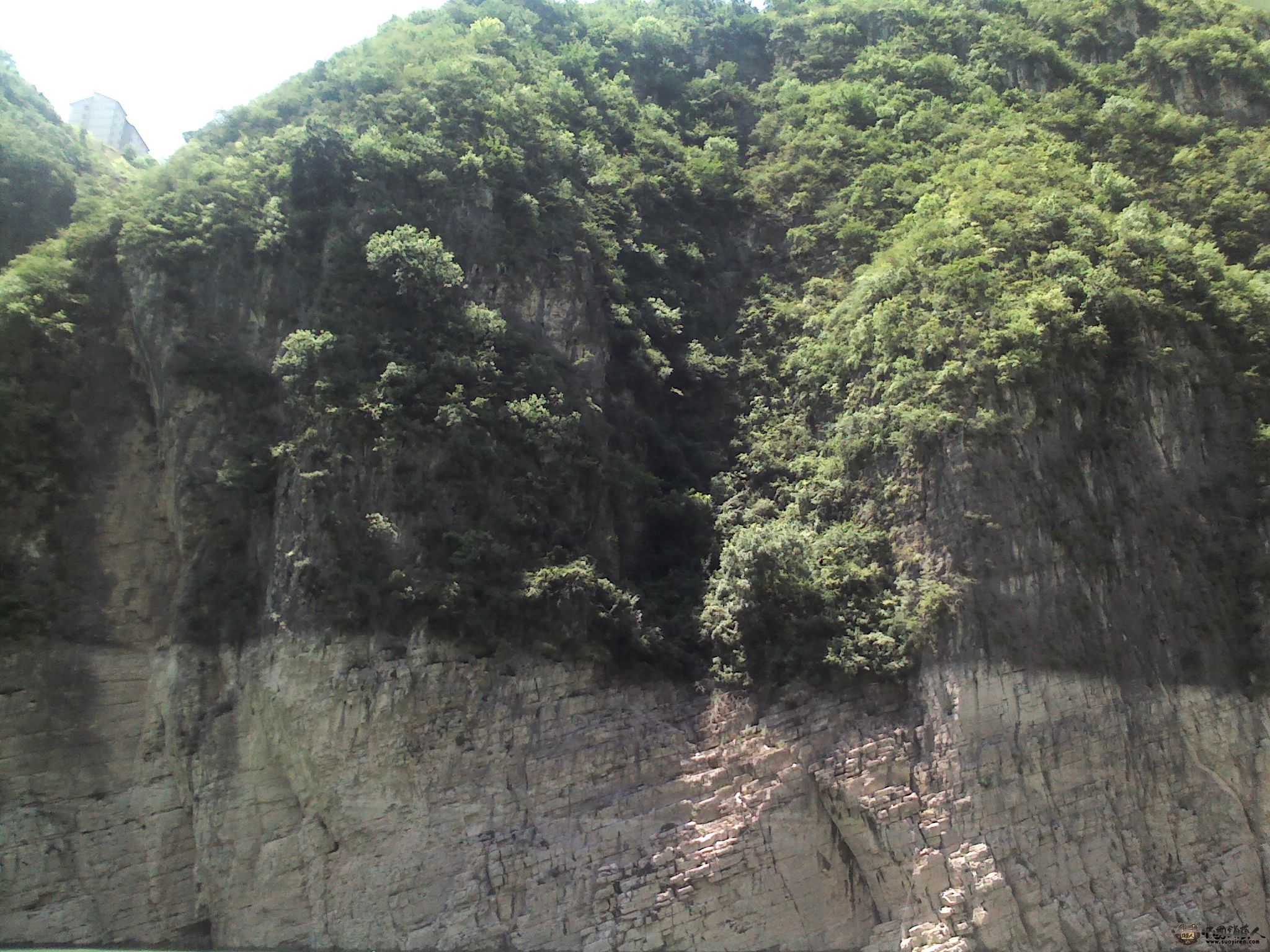 万重山
