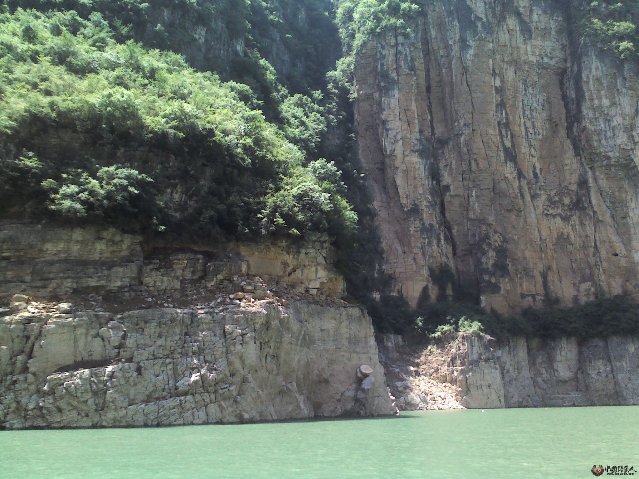 万重山