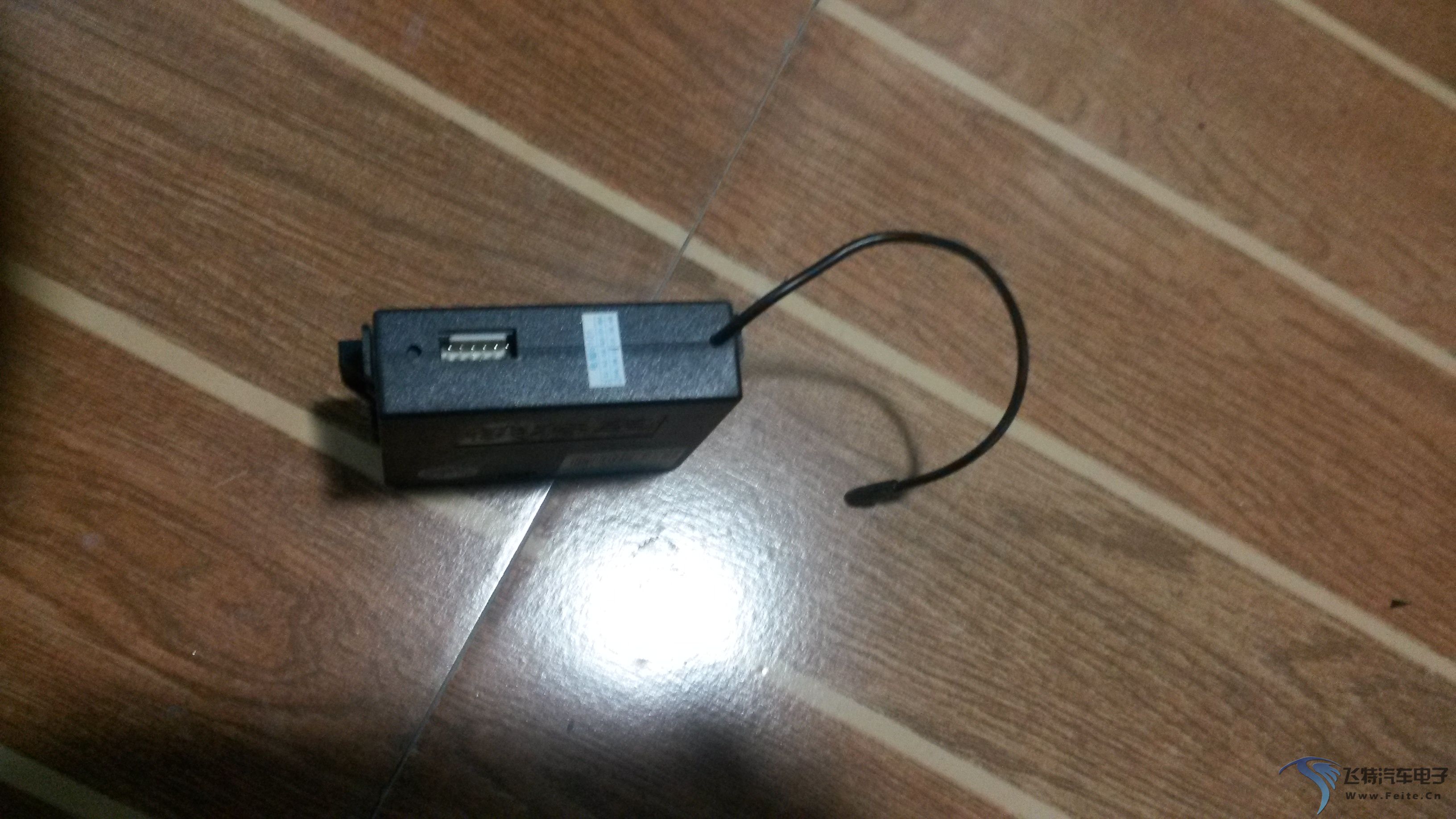 单项主机顶部1
