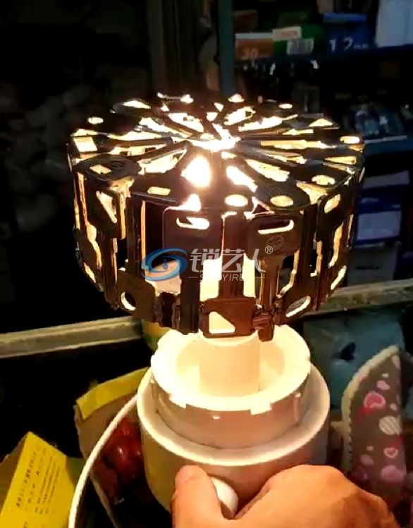 670115745.jpg