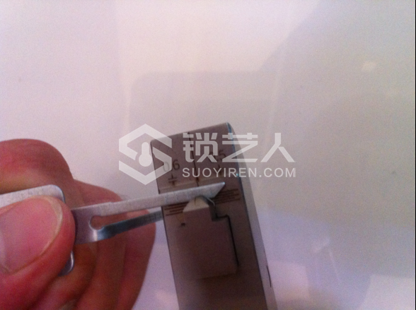 4第四章 汽车锁具维修开启33526.png
