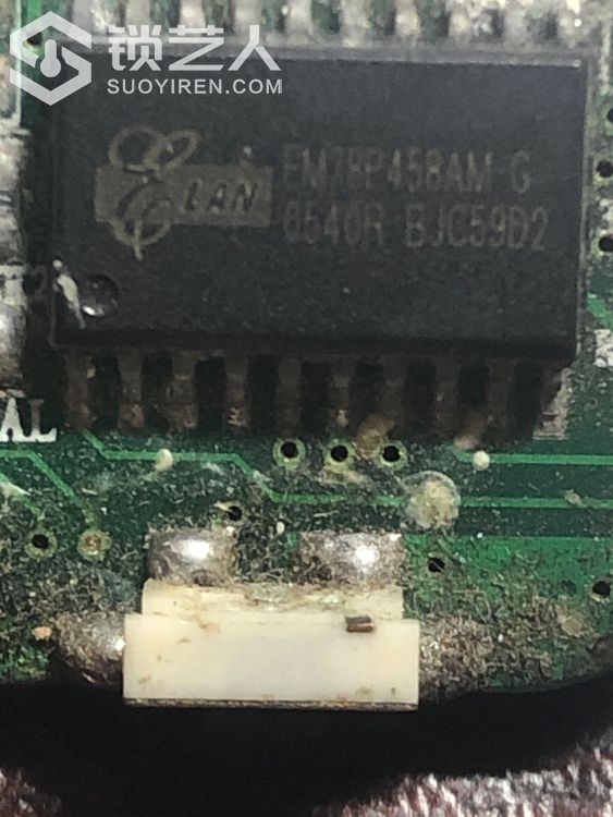 1585735543200226309.jpg