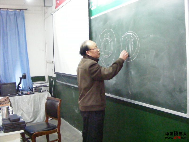 DSCF8879_缩小大小.JPG